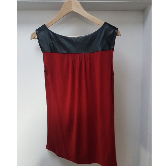 🍦2/$11🍦▪Red drapeneck top w/ leather details - Picture 2 of 3